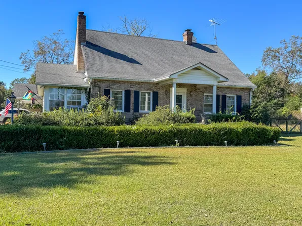 360 Bridge St, Branchville, SC 29432