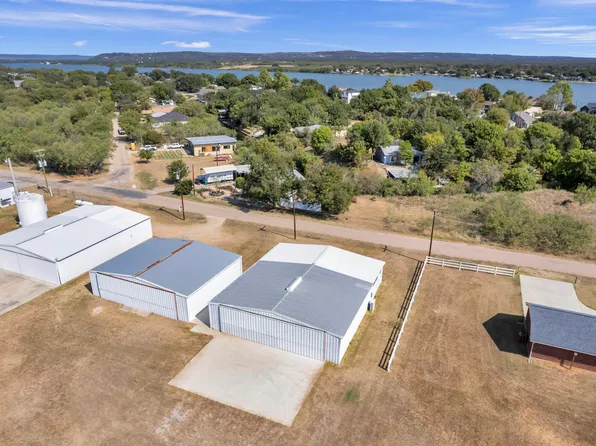 639 Circle Drive, Sunrise Beach, TX 78643