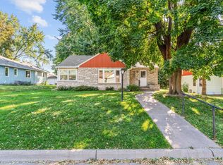 2516 27th Ave NE, Saint Anthony, MN 55418