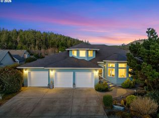 260 NE 71st Pl, Newport, OR 97365