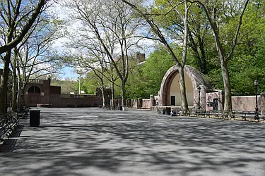 Rented by Willie Kathryn Suggs, LREB