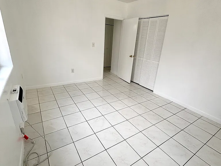 31 Navarre Ave #9 — Photo 6