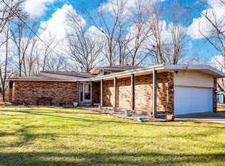 107 Brookwood Ct, Washington, IL 61571