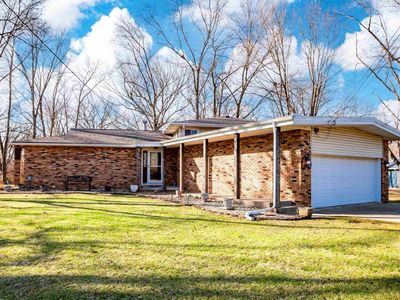 107 Brookwood Ct, Washington, IL, 61571