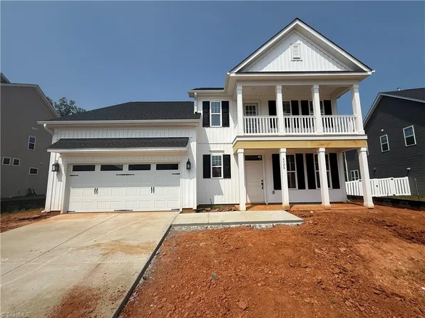 4520 Hanes Lake Dr, Winston Salem, NC 27106