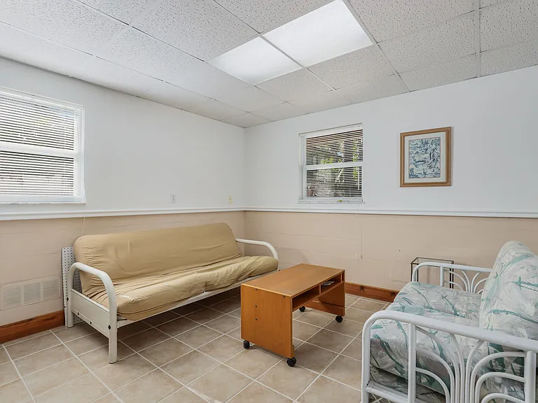 2804 Avenue C — Photo 19