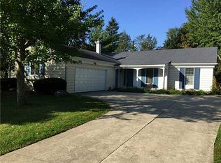 7815 Hedingham Rd, Sylvania, OH 43560