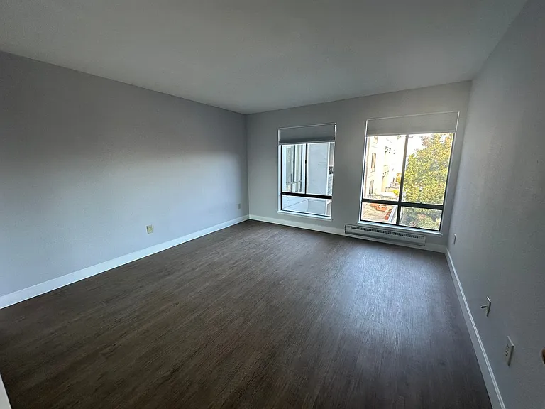 6 Commodore Dr #348 — Photo 15