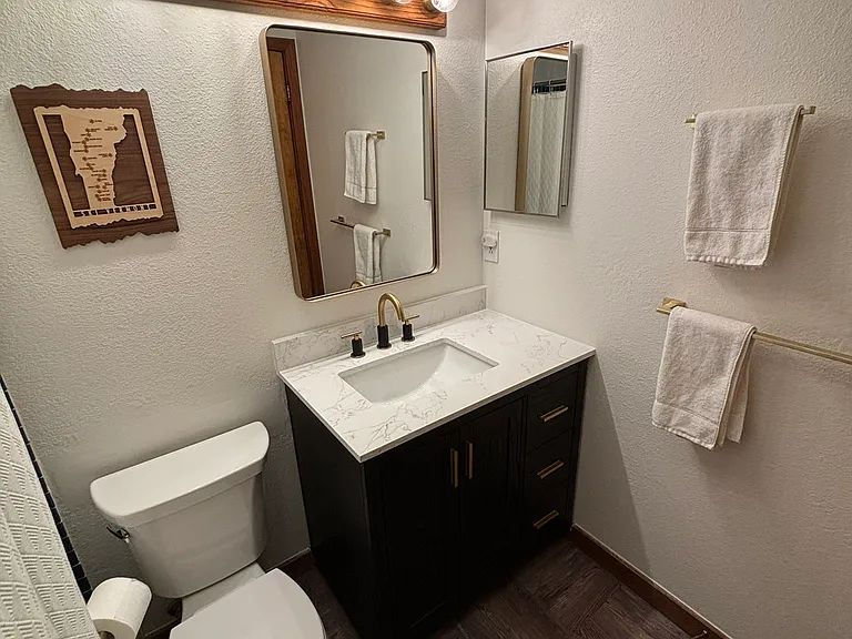 100 Winding Creek Rd #9 — Photo 7
