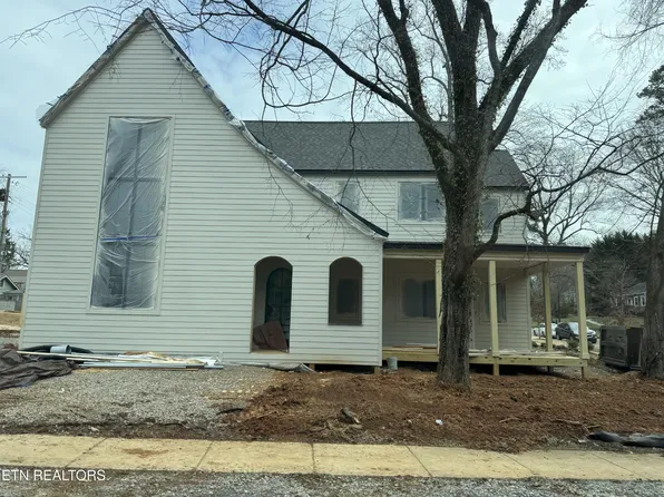 2003 Maplewood Dr, Knoxville, TN 37920