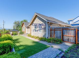 215 Paxton Rd, Kelso, WA 98626