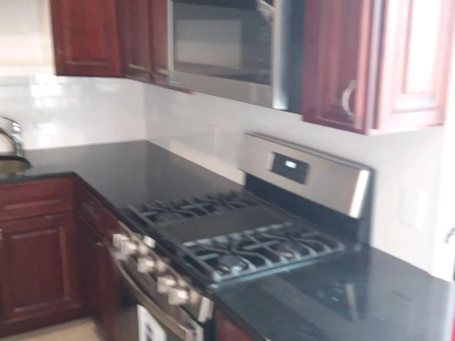 3 bed, 1700 sqft, $3,750 — Photo 3