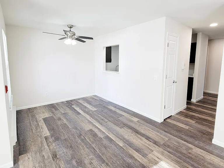 Orchard Village Apartments — Photo 56