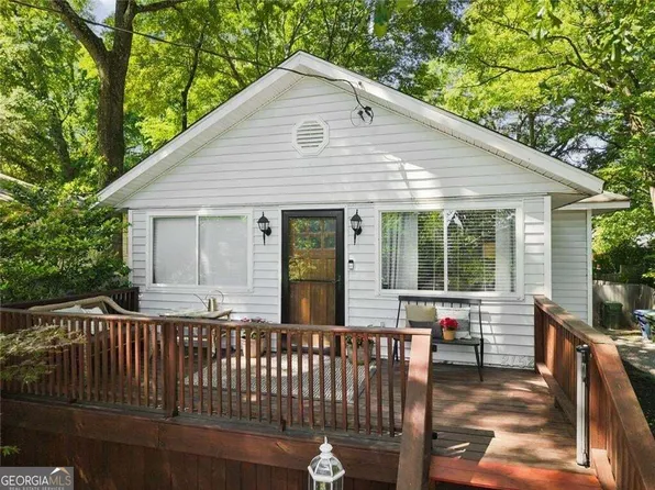 2152 Forrest Pl NW, Atlanta, GA 30318