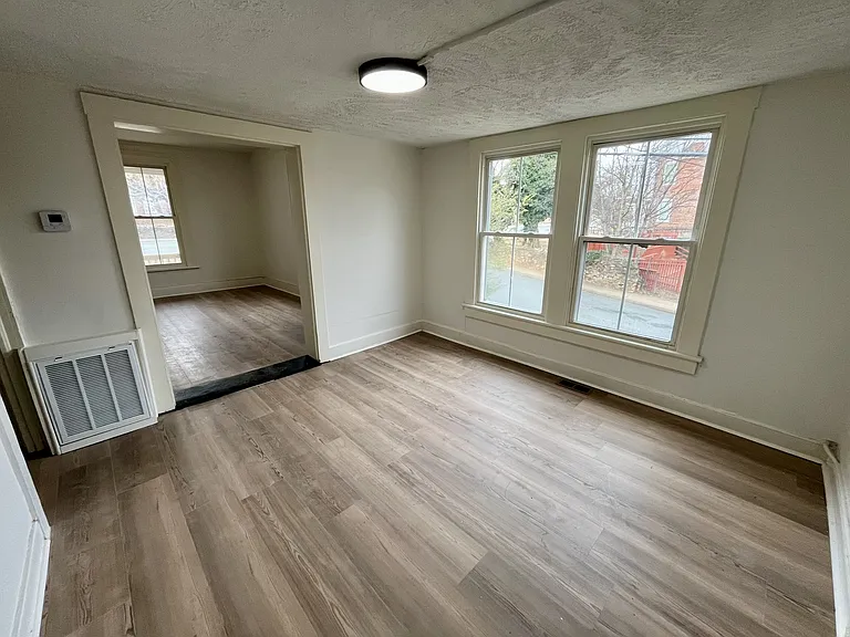 500 Ridge St — Photo 19