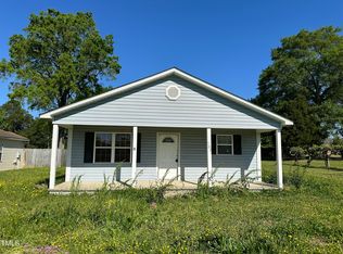 702 S Fayetteville Ave, Dunn, NC 28334