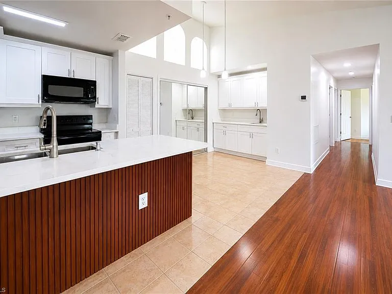 14895 Pleasant Bay Ln #5202 — Photo 3