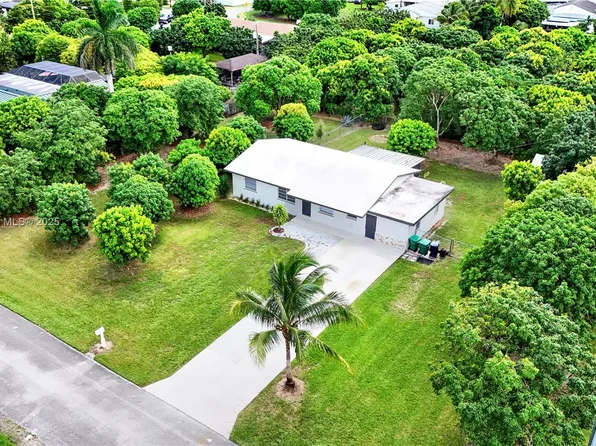 18320 SW 293rd St, Homestead, FL 33030