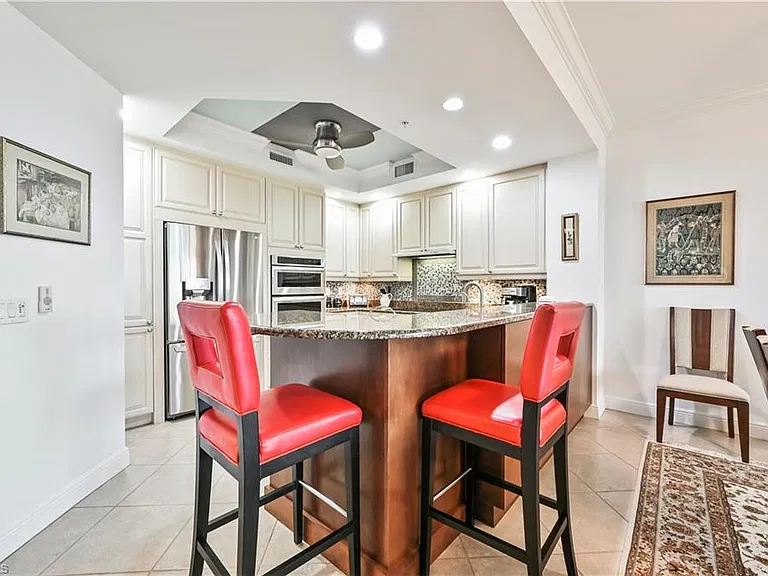 23850 Via Italia Cir #404 — Photo 40