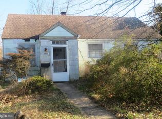 6937 Oak Ridge Rd, Falls Church, VA 22042