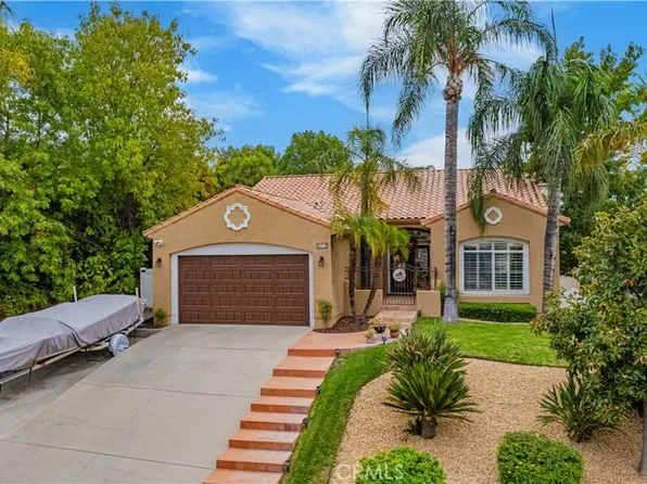 29712 Yellow Gold Dr, Canyon Lake, CA 92587
