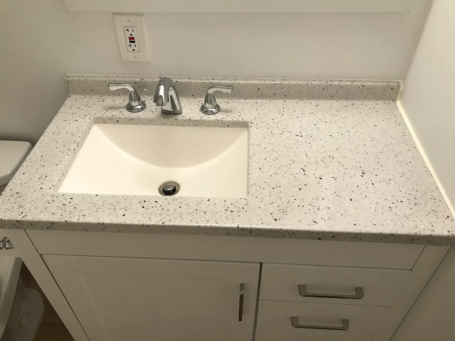 2 bed, 1230 sqft, $1,245 — Photo 2