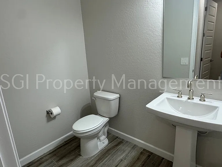 6047 E Sinclair St — Photo 11
