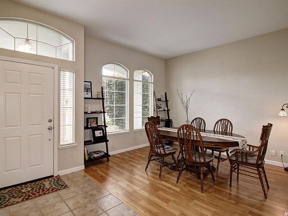 3rd image of 1788 Hilmerton Cir