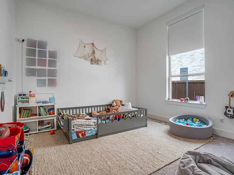 1308 Bluebonnet Ln — Photo 21