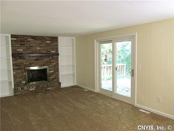 4th image of 8023 Thyme Cir