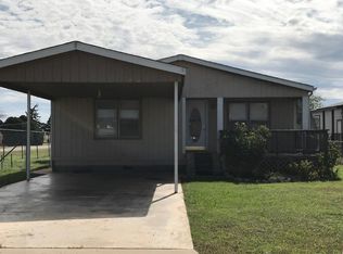 114 2nd St, Elgin, OK 73538