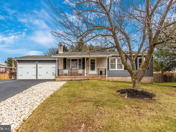 69 Trevanion Rd, Taneytown, MD 21787