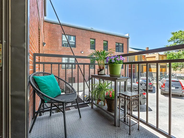 740 N Sherman St #208 — Photo 15