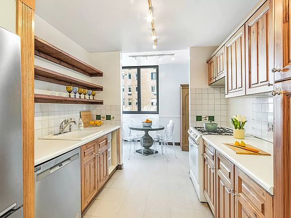 4th image of 2 S End Ave APT 4B