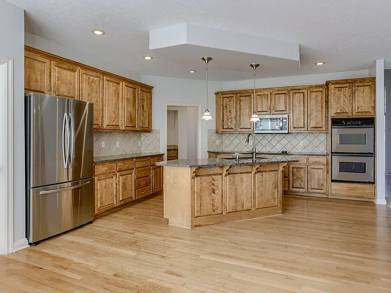 18074 Mayberry St — Photo 7
