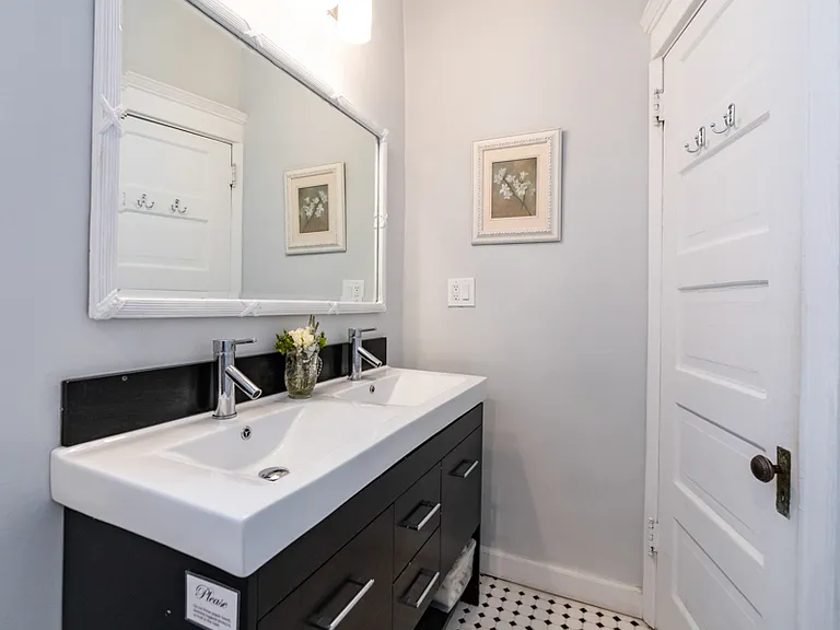 1037 S Racine Ave #3R — Photo 9
