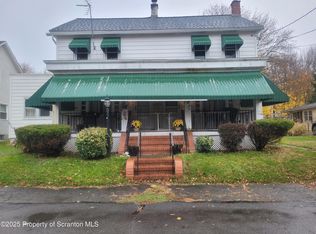 217-219 Laurel St, Archbald, PA 18403
