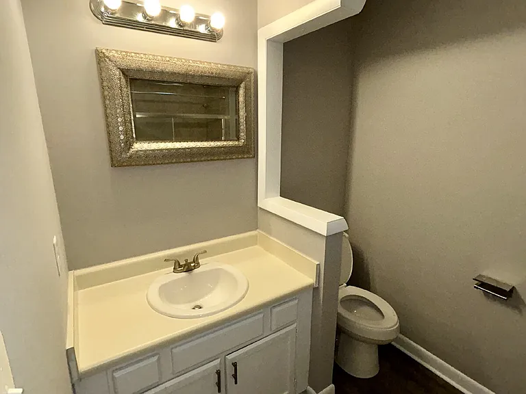 715 Prestige Blvd — Photo 9
