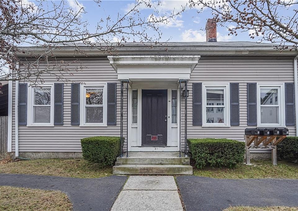 1st image of 18 S Main St