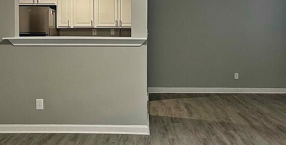 2nd image of 719 Marvin Ave APT 104