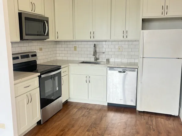 2752 Kuilei St #605, Honolulu, HI 96826