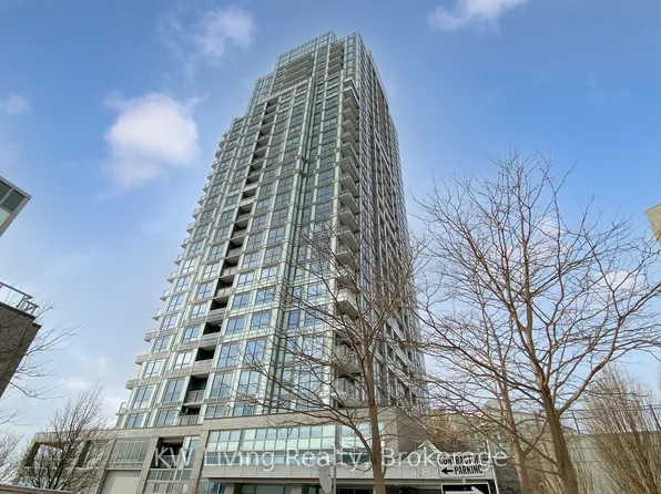 18 Graydon Hall Dr #1109, Toronto, ON M3A 0A2