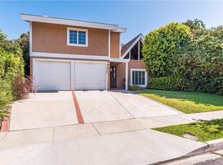 1725 Crestview Ave, Seal Beach, CA 90740