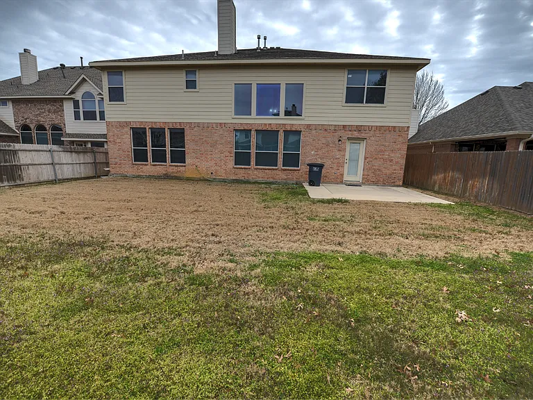 4005 Penny Royal Dr — Photo 35
