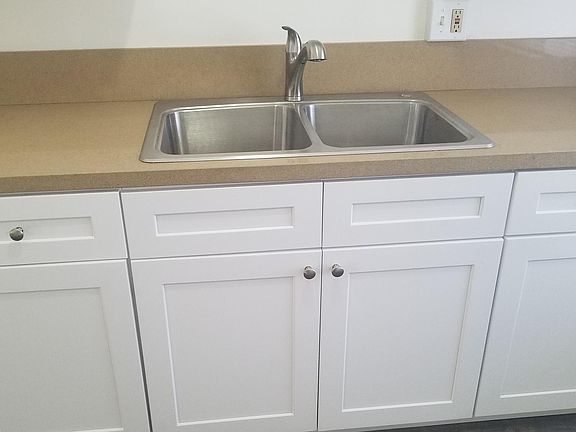 4th image of 4422 Pinafore St APT 8
