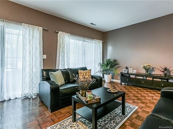 3rd image of 1500 Bedford St APT 101