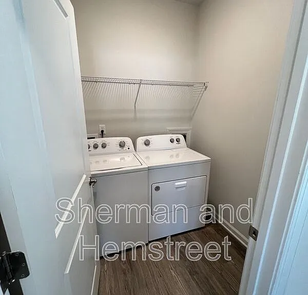 5055 Mimosa Dr #5055 MIMOSA DR — Photo 13