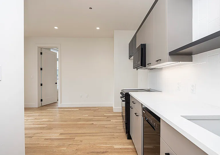 899 Fulton St #3F — Photo 25