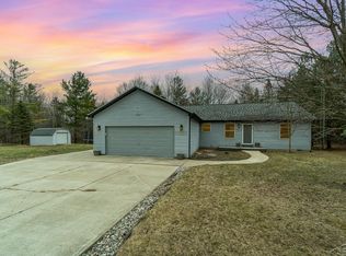 5474 Kings Way, Gladwin, MI 48624