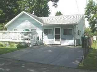 12303 Schumaker St, Conneaut Lake, PA 16316
